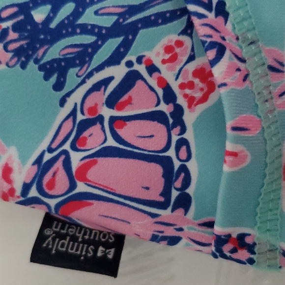 SIMPLY SOUTHERN TURTLE LEGGINGS SIZE MEDIUM - Picture 3 of 10